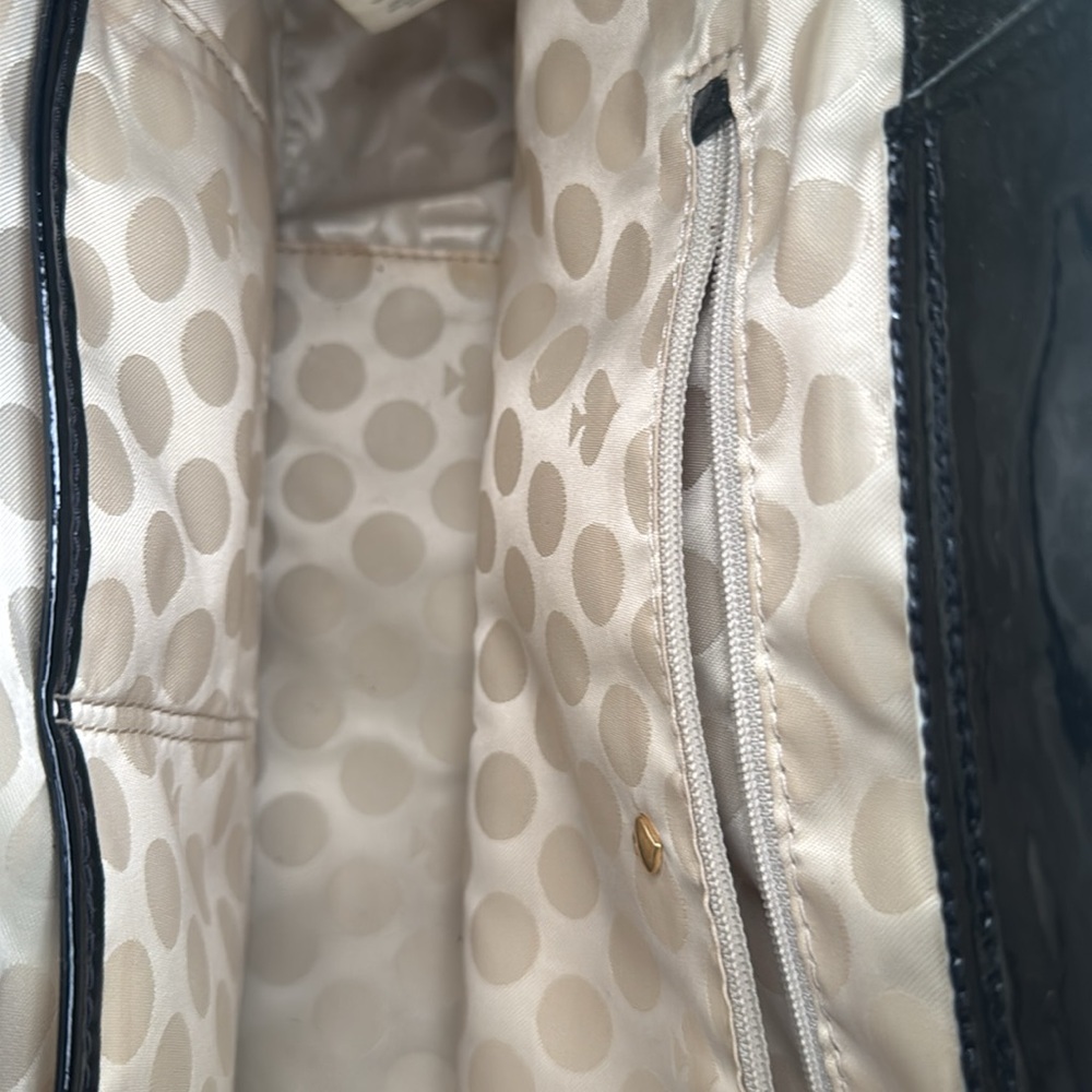 Kate Spade Black Patent Leather /white stitching Handbag - Picture 5 of 6